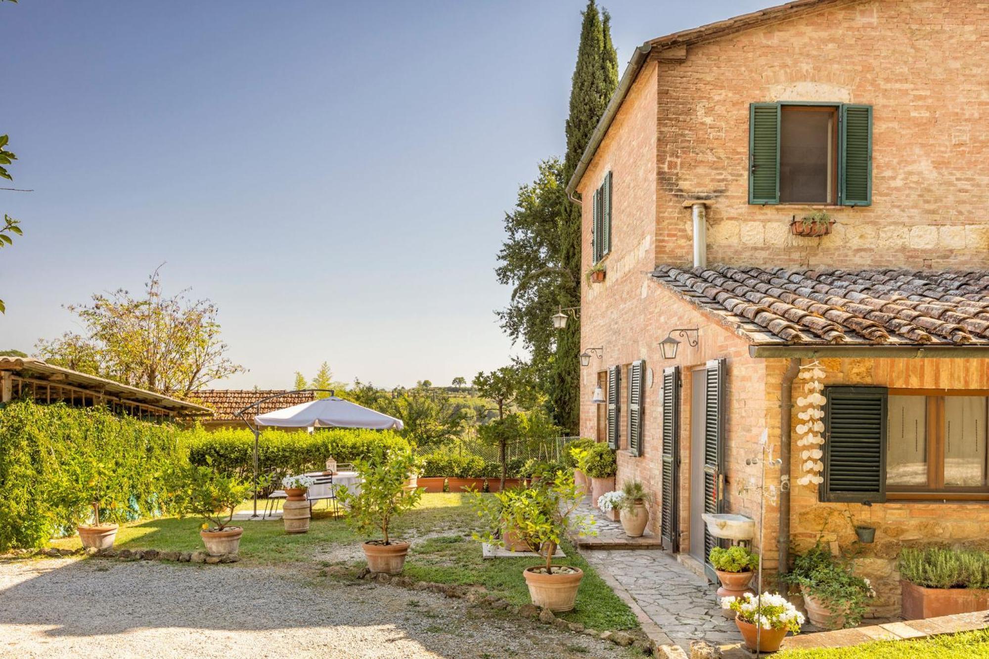 L'Angolino Di Martiena, Amazing View In Montepulciano Bagian luar foto